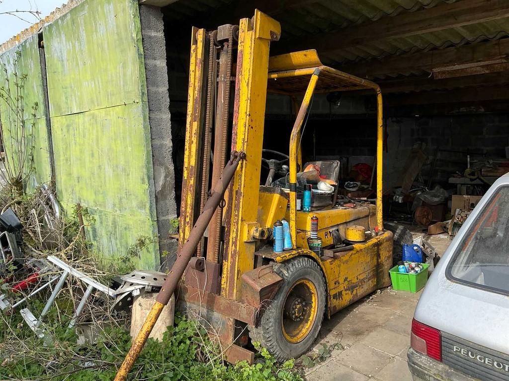 Élévateur pour pièces, Autre propulsion, Chariot élévateur