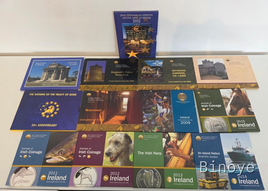 Irlande – Lot 13 sets BU 2002‑2014, Timbres & Monnaies, Monnaies | Europe | Monnaies euro, Enlèvement ou Envoi, Irlande, Série