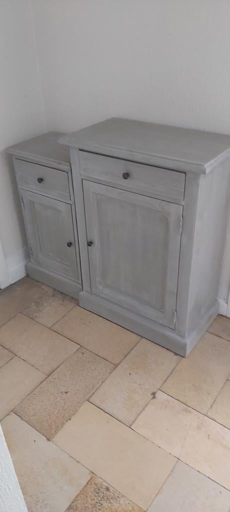 Set van 2 kleine meubels in grijs gepatineerd hout. Prachtig, Ophalen