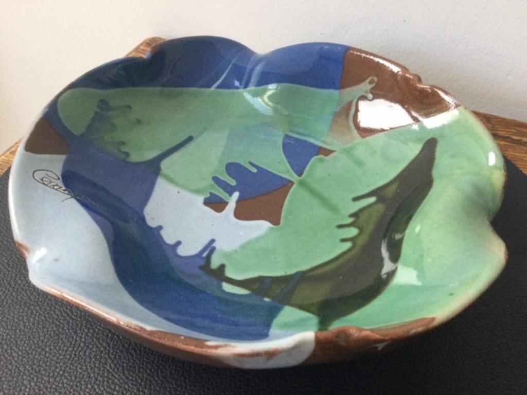 Mooie keramische beker: Cluny aardewerk: gesigneerd Ceramp, Ophalen of Verzenden