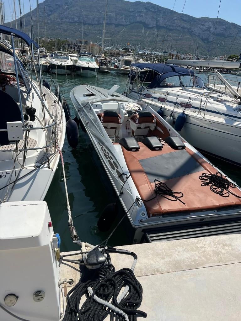 Prachtige speedboot in zeer goede staat - Baja 40 Outlaw, Sports nautiques & Bateaux, Speedboat, Enlèvement