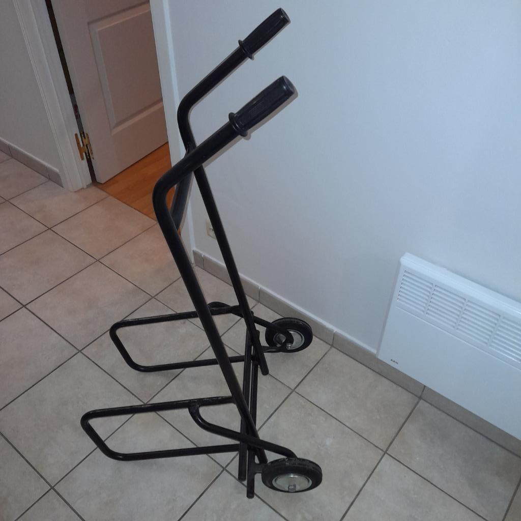 DIABLE ROBUSTE TOUT ACIER, Bricolage & Construction, Enlèvement, Utilisé, Diable