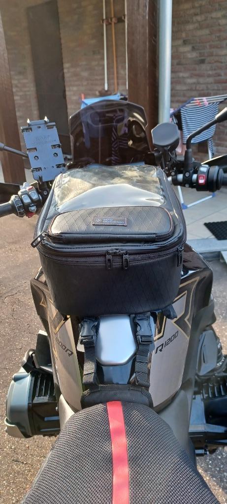 Tanktas BMW R1200R, Motoren, Ophalen, Zo goed als nieuw