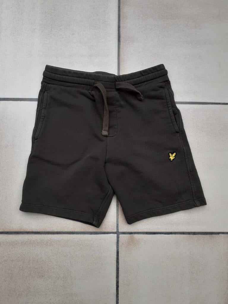 Bermuda, broek 134-140  Lyle&Scott, Kinderen en Baby's, Broek, Lyle & Scott, Ophalen of Verzenden, Zo goed als nieuw