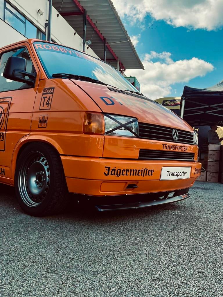 Unieke Volkswagen transporter T4 doka te koop/ruil, Autos, Volkswagen, Achat, 2400 cm³, Autres couleurs, Noir