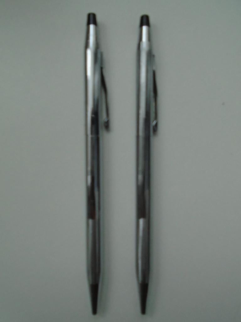 pennen cross 2 stuks, Ophalen of Verzenden, Zo goed als nieuw, Balpen, Cross