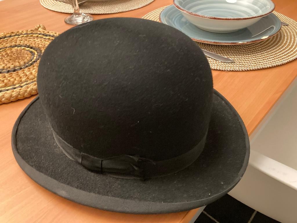 Bolhoed Vintage Le Papillon., Enlèvement ou Envoi, 57 cm (M, 7⅛ pouces) ou moins