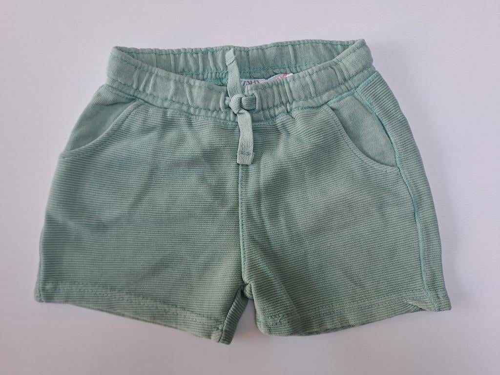 Mt 92 Pastelgroen shortje, Kinderen en Baby's, Kinderkleding | Maat 92, Broek, Meisje, Ophalen of Verzenden, Zo goed als nieuw