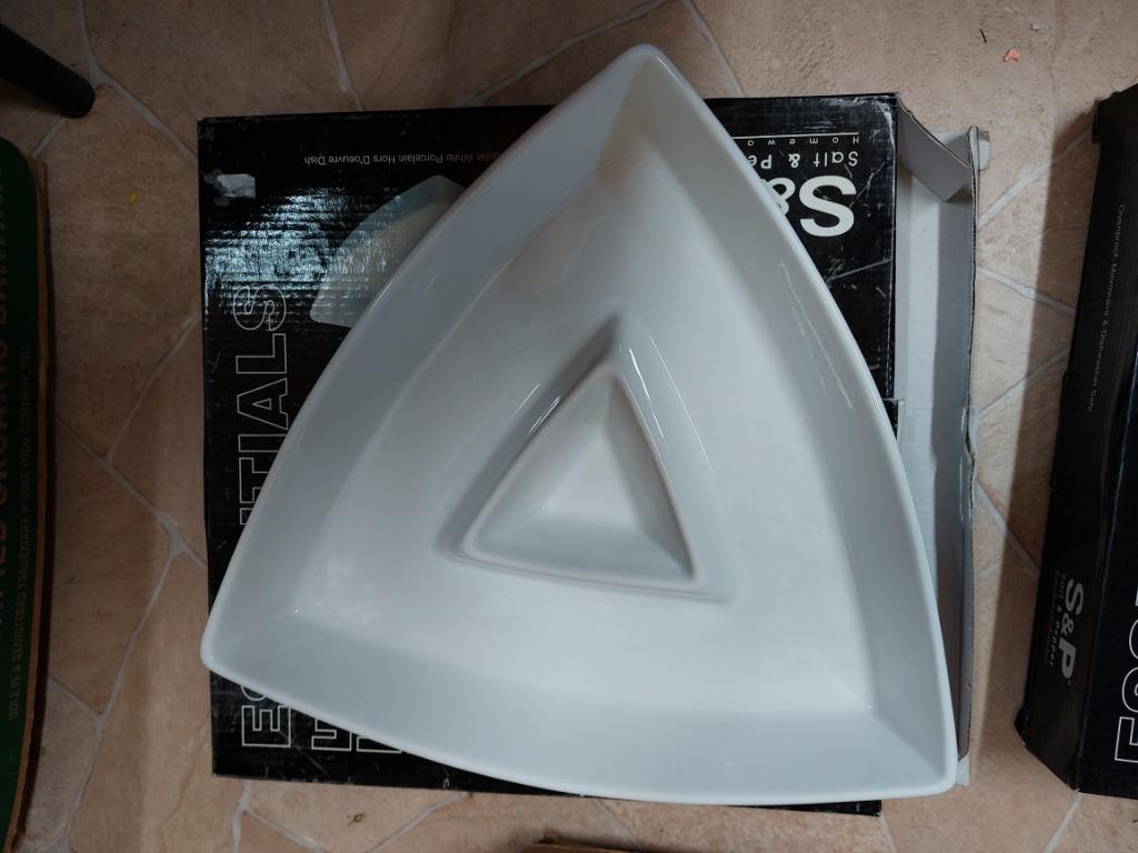 SALT EN PEPPER : nieuwe aperitiefschaal, Huis en Inrichting, Nieuw, Ophalen of Verzenden, Schaal of Schalen, Effen