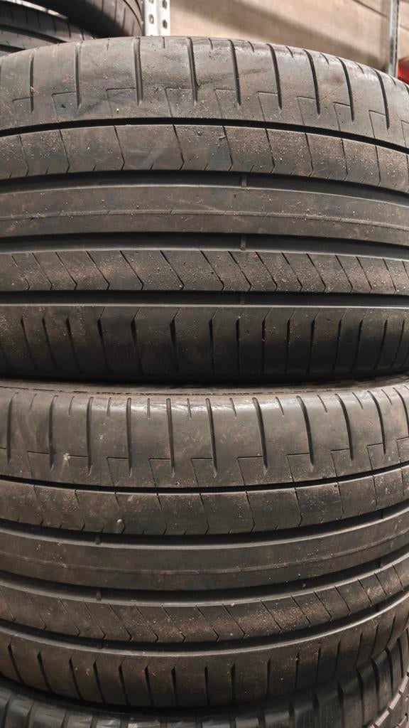 315/40r21 Pirelli 70€ per stuk met montage, Ophalen
