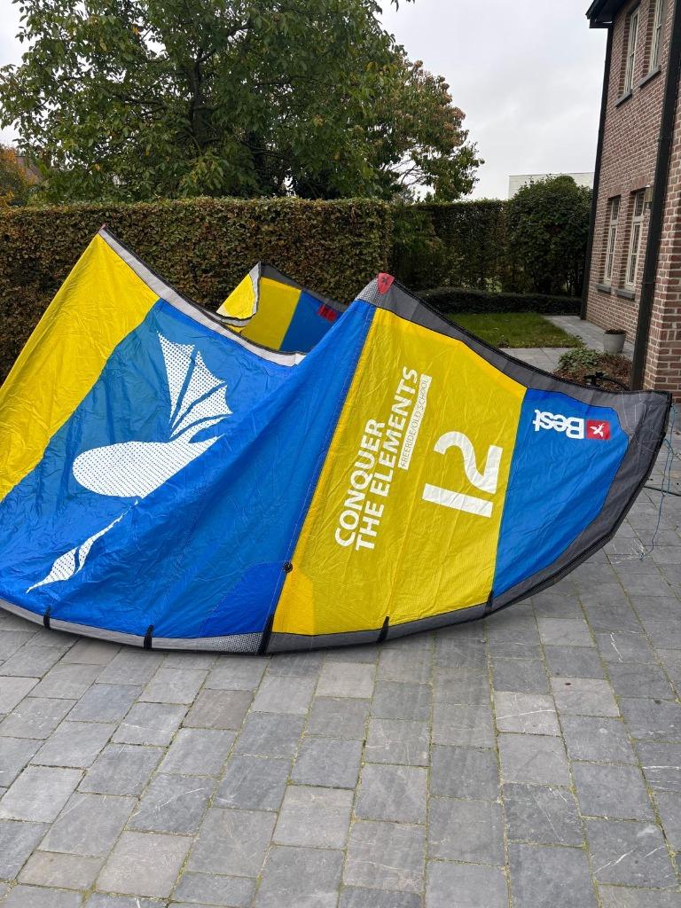 cerf-volant BEST Roca V2 de 12 m (barre incluse)., Enlèvement, Comme neuf, 12 m², Kite