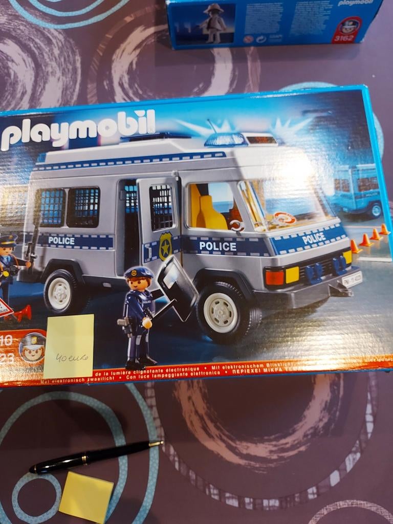 Politie gevageniswagen 4023, Ophalen
