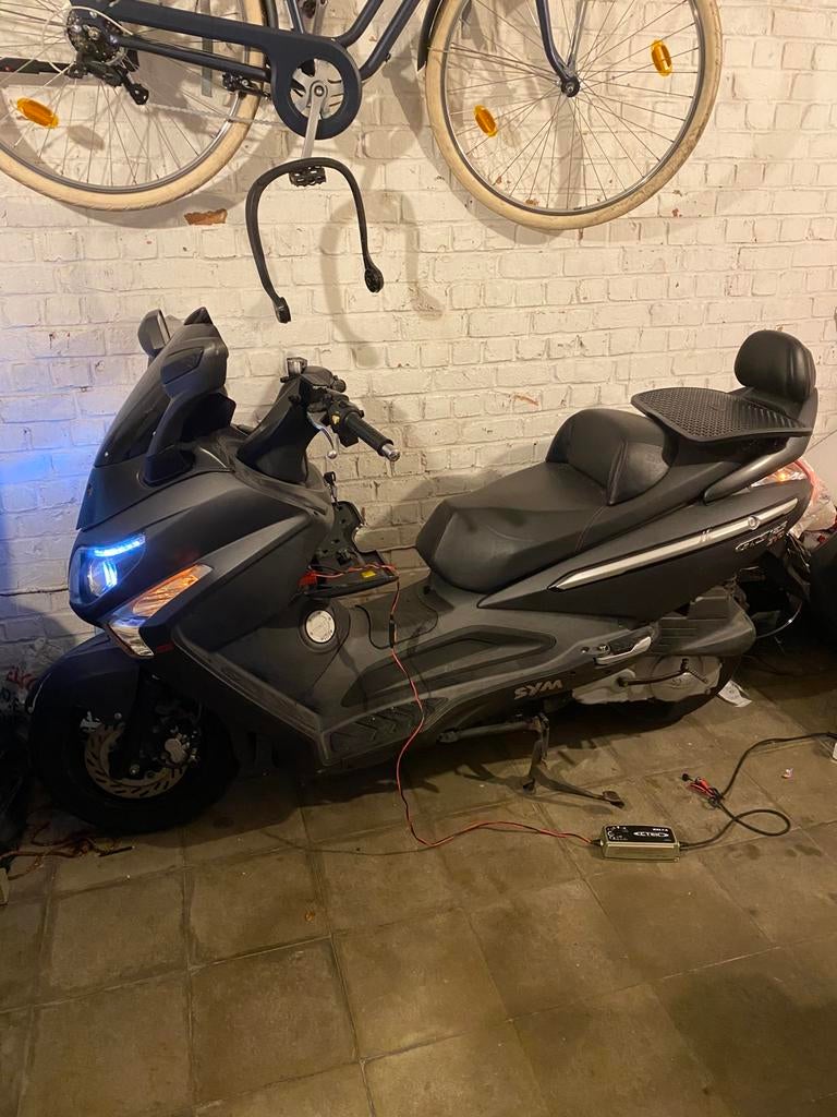 Scooter  sym GTS evo 125cc   – Bon état – Prêt à rouler, Enlèvement, Essence