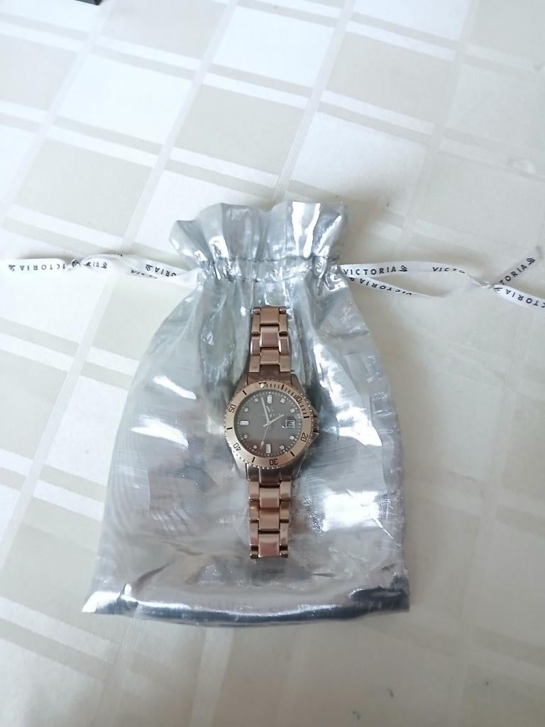 Victoria horloge brons met steentjes, Handtassen en Accessoires, Overige merken, Staal, Polshorloge, Ophalen of Verzenden