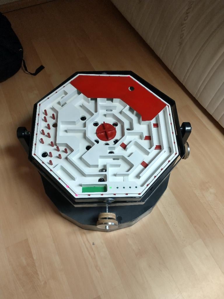 Zelfgemaakt doolhof / labyrint balans spel, Hobby en Vrije tijd, Gezelschapsspellen | Overige, Een of twee spelers, Ophalen, Zo goed als nieuw