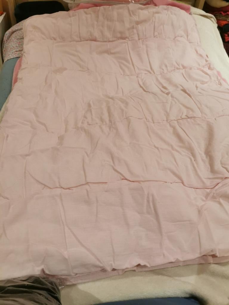 Baby bed donsdeken, Kinderen en Baby's, Ophalen of Verzenden, Gebruikt, Roze