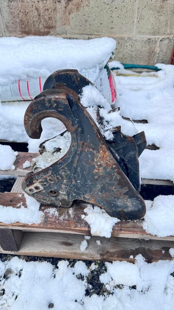 Bobcat E20 - Coupleur meca, Articles professionnels, Machines & Construction | Grues & Excavatrices, Enlèvement