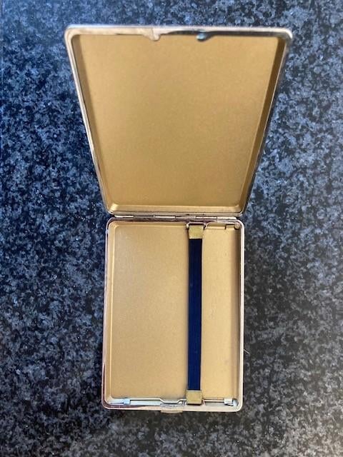 étui à cigarettes, Collections, Enlèvement ou Envoi