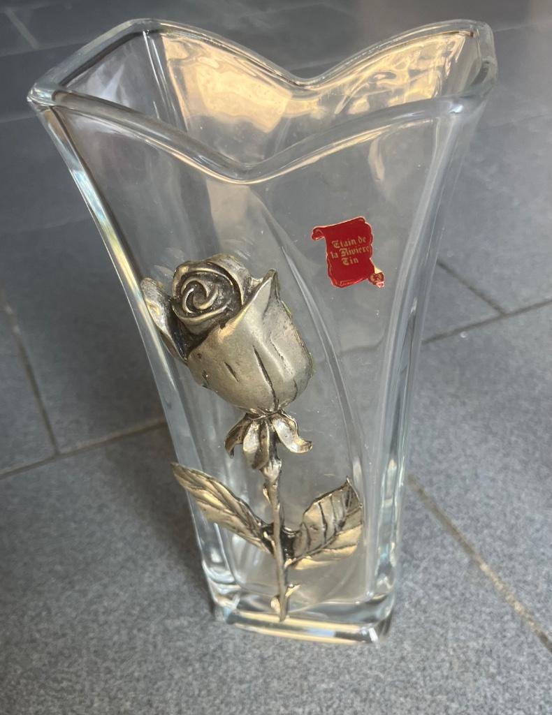 Vase en verre avec motifs en etain, Antiquités & Art, Enlèvement ou Envoi