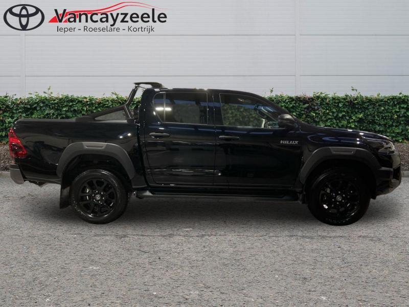 Toyota Hilux Invincible 57025 + BTW, Autos, Achat, Automatique, 204 ch, Hilux