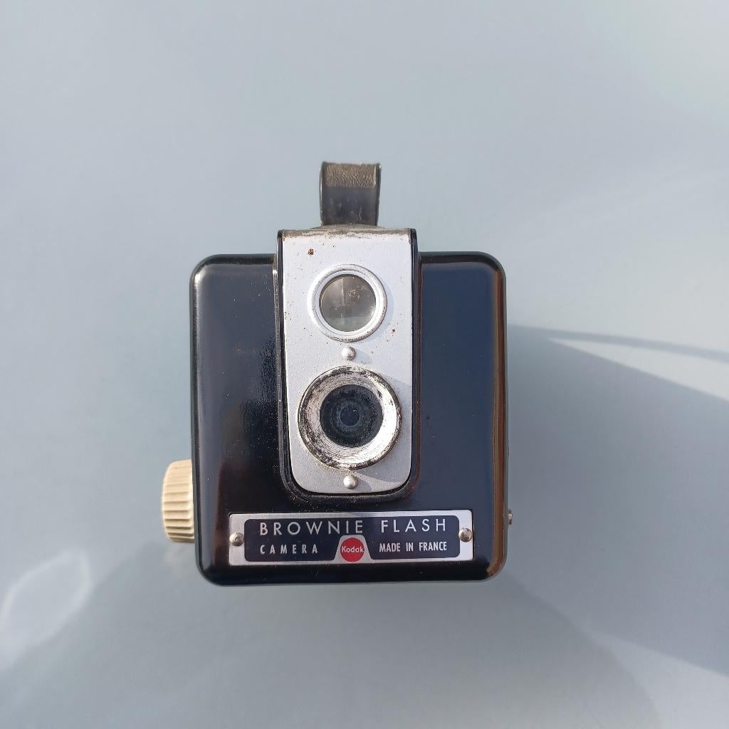 Vintage Kodak Brownie Flash camera, Audio, Tv en Foto, Fotocamera's Analoog, Gebruikt, Compact, Kodak, Ophalen of Verzenden