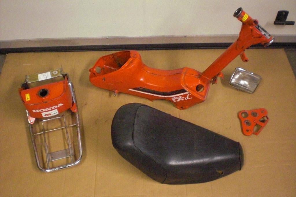 Honda PXL 50 lotje onderdelen (zadel is weg), Enlèvement, Utilisé, Cadre, Honda