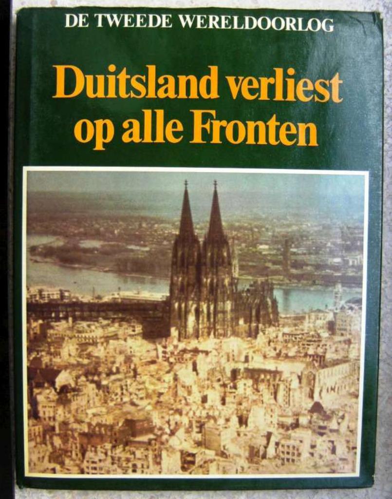 Boek WO II - Duitsland verliest op alle fronten, Ophalen of Verzenden, Lekturama, Algemeen, Tweede Wereldoorlog