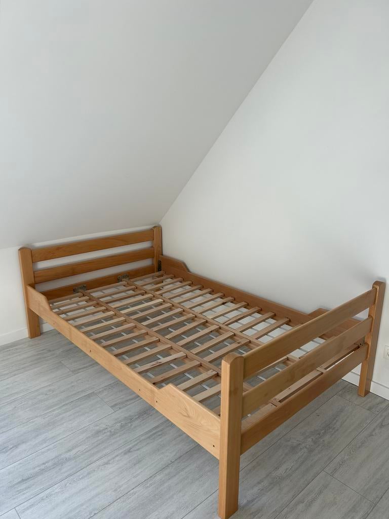Lit en bois massif 120x200, Ophalen, Beige, Zo goed als nieuw, 120 cm