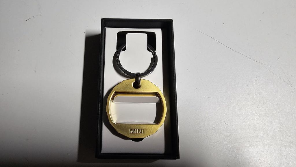 Sleutelhanger keyring flesopener merchandise Mini  5A51701 8, -, -, Nieuw, Ophalen of Verzenden