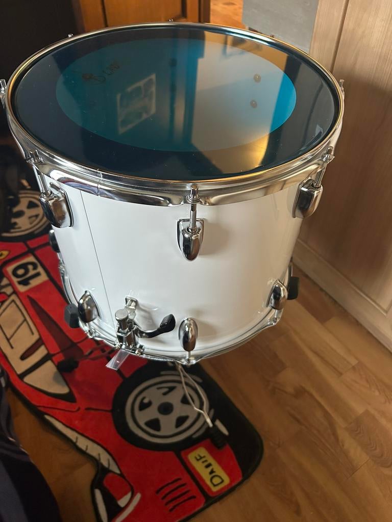 Slade snaire 14 inch marsdrum blauw vel met rugriem, Muziek en Instrumenten, Ophalen, Zo goed als nieuw