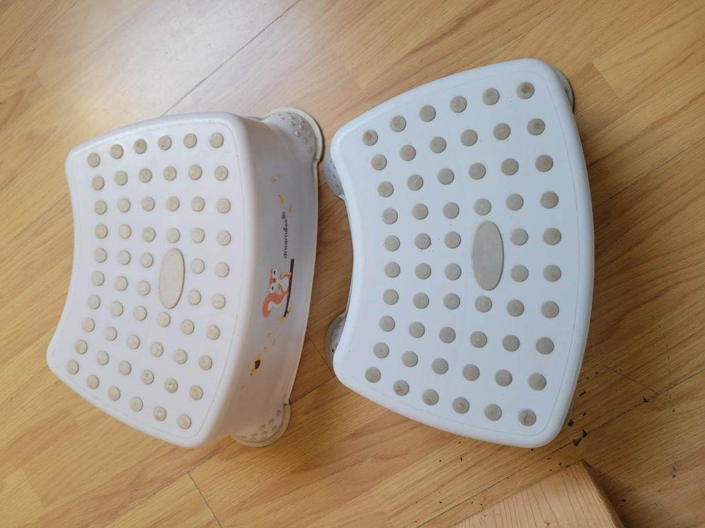 Les 2 Marche pied, Enlèvement