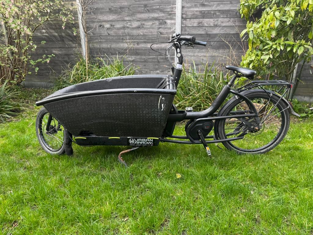 Urban Arrow Family elektrische bakfiets, extra zitje, Fietsen en Brommers, Ophalen, Zo goed als nieuw, 3 kinderen