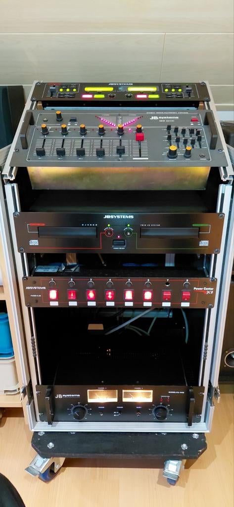 Dj set van het merk JB Systems, Ophalen