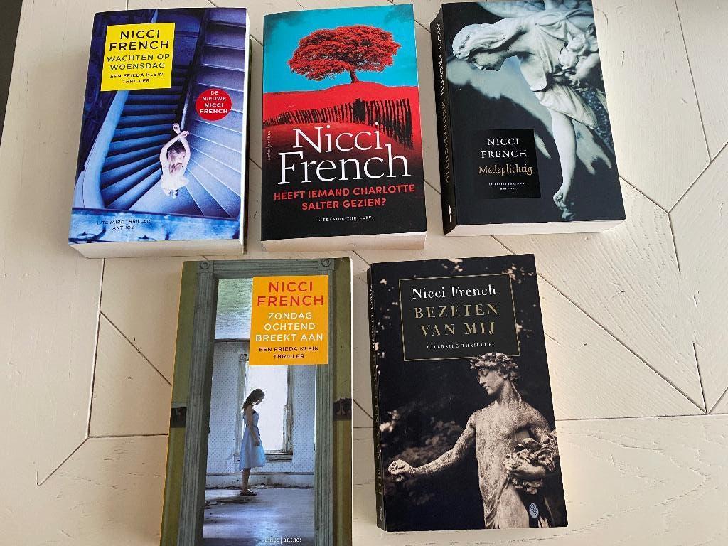 Nicci FRENCH, 5 literaire thrillers, Ophalen of Verzenden, Zo goed als nieuw, Nicci French