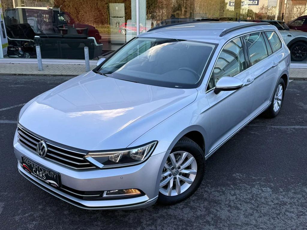 Volkswagen Passat Variant DSG COMFORTLINE / VERWARMDE MASSAG, Stof, Gebruikt, 4 cilinders, 120 pk