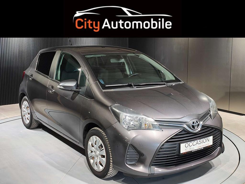 Toyota Yaris 1.3 VVT-I BLUETOOTH CLIMATISATION CAMERA, Autos, Toyota, Achat, Euro 6, Boîte manuelle, Noir