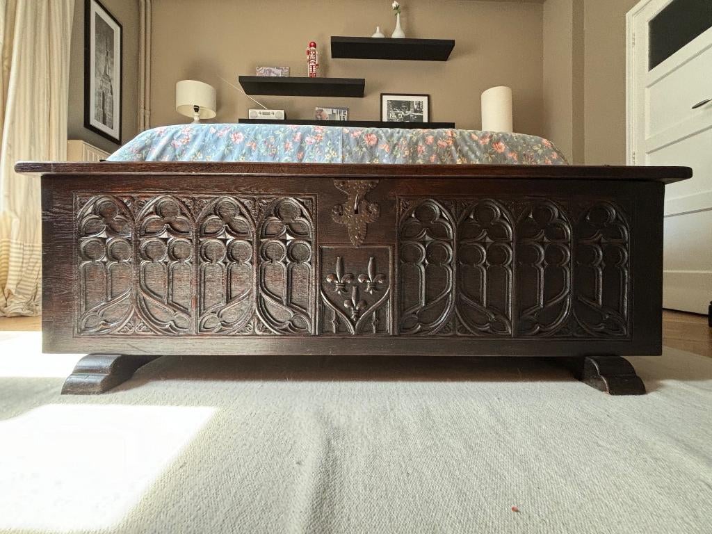 Beau coffre en chêne massif foncé – 160 cm, Enlèvement, Utilisé, Chêne