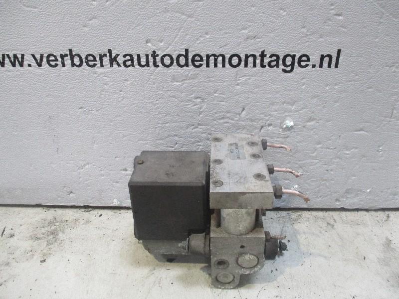 BLOC ABS (FREINS ANTI-BLOCAGE) Volvo 940 II (0-265-205-010), Utilisé, Volvo