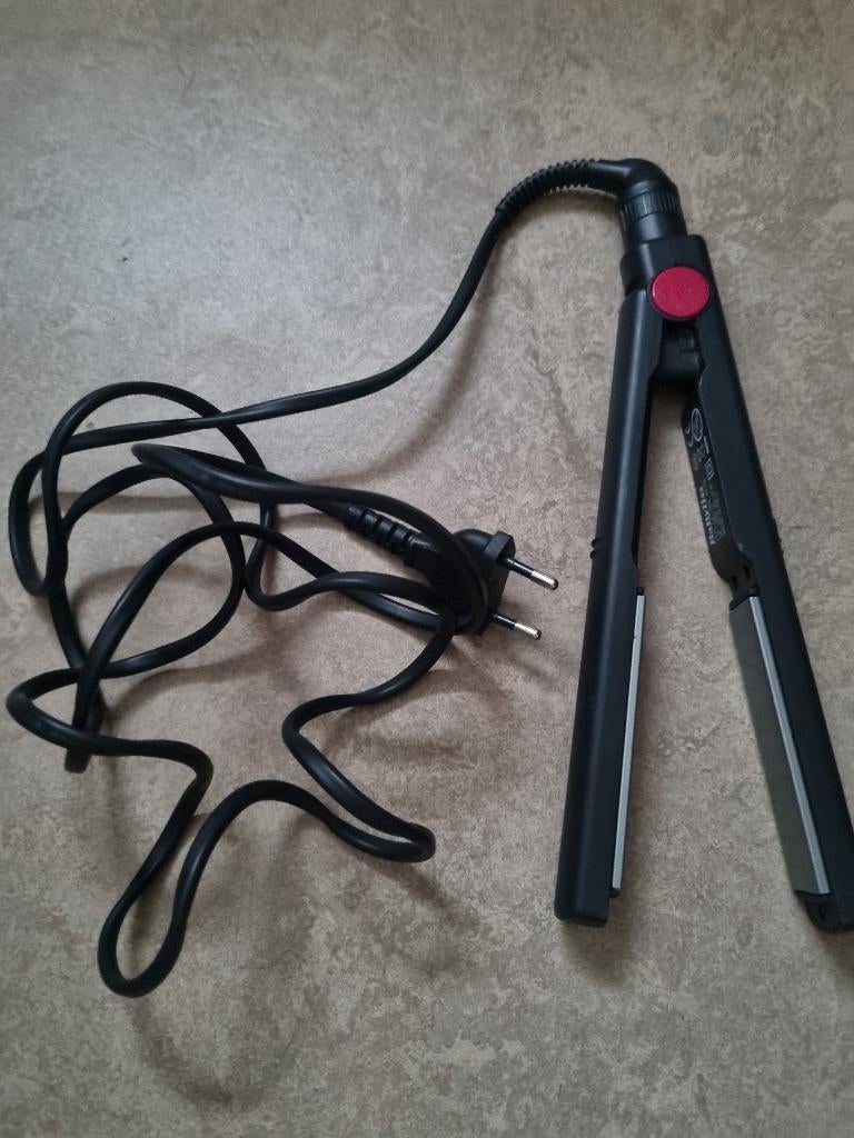 Stijltang babyliss, Handtassen en Accessoires, Ophalen, Zo goed als nieuw, Krultang of Stijltang