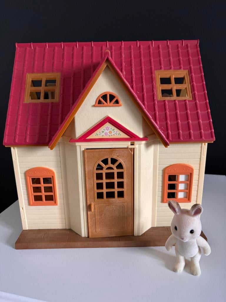 Maison Sylvanian et 5 personnages, Enlèvement, Comme neuf, Maison de poupées