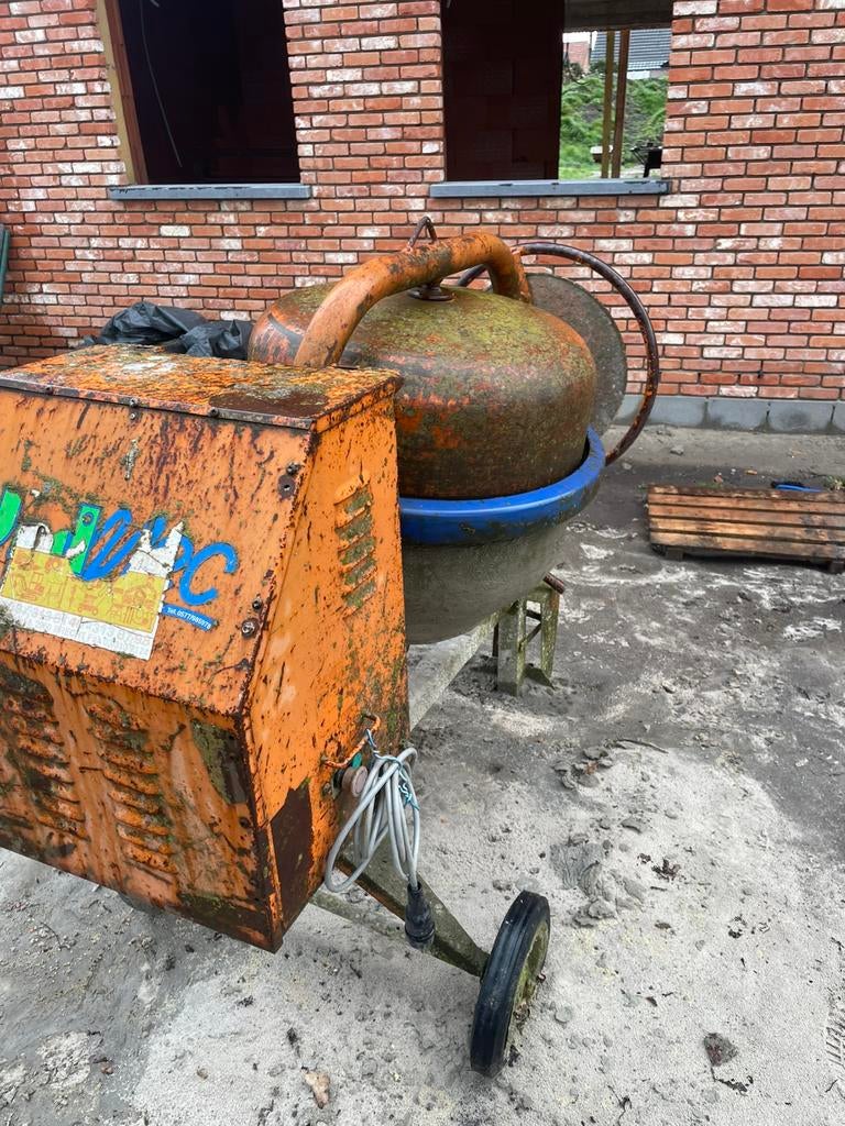 Mortelmolen in prima staat, Doe-het-zelf en Bouw, Ophalen, Zo goed als nieuw