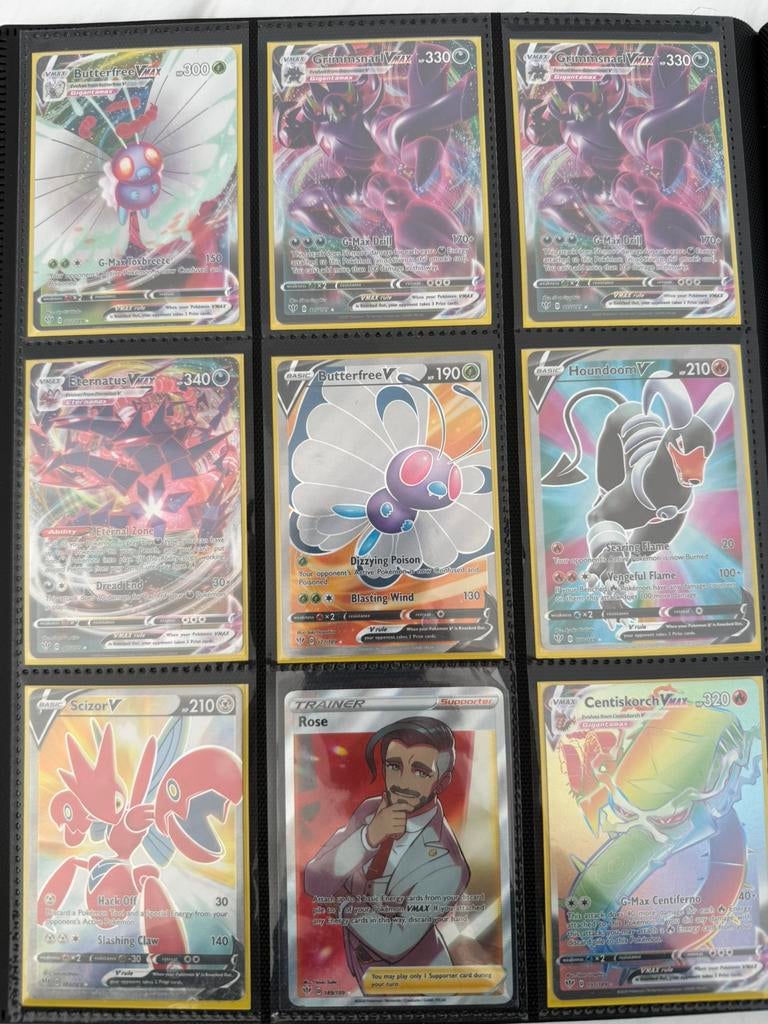 Vente de cartables Pokemon Sword & Shield (avril), Enlèvement ou Envoi, Comme neuf