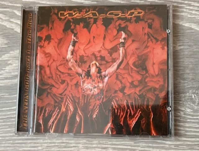 WASP - The Neon God: Part 1 - The Rise, Cd's en Dvd's, Cd's | Hardrock en Metal, Ophalen of Verzenden, Zo goed als nieuw
