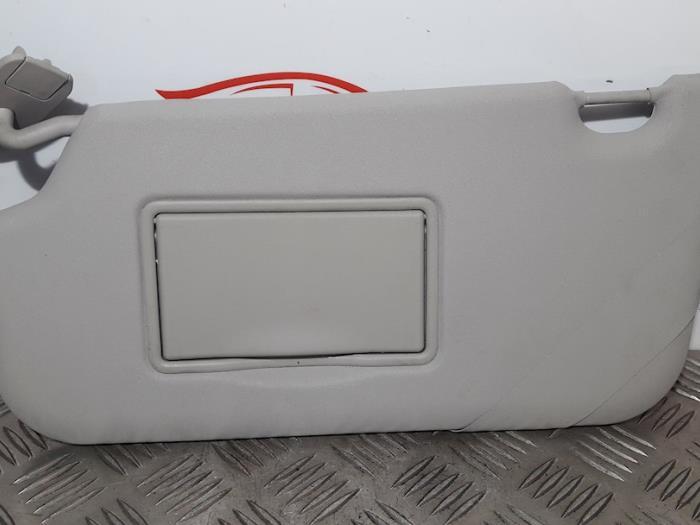 Pare-soleil d'un Ford Fiesta, -, 3 mois de garantie, -, -