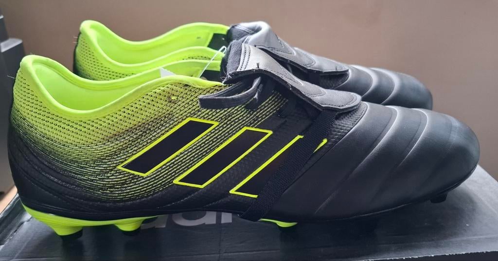 Coupe Gloro Adidas 19.2 FG, Enlèvement ou Envoi