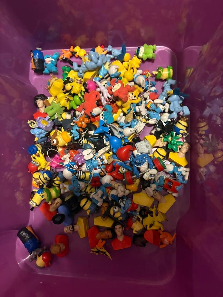 Lot minifiguurtjes uit kinder surprise, Verzamelen, Ophalen, Zo goed als nieuw
