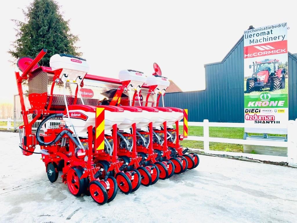 Maisplanter 6 Rijen - Maiszaaier Ozduman, Articles professionnels, Agriculture | Aliments pour bétail, Enlèvement