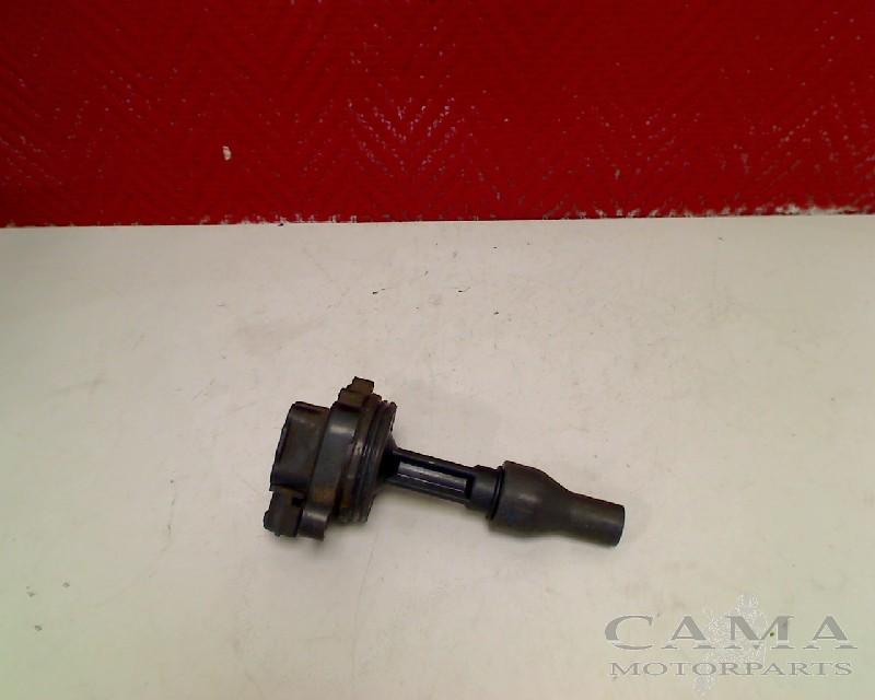 BOBINE Speed Triple 1050 2005-2007 (VIN:210445-333178), Dhr. S. di Majo, Gebruikt, Info@cama-motorparts.nl, P.J. Troelstraweg 8 8
3144 CX  MAASSLUIS, NL