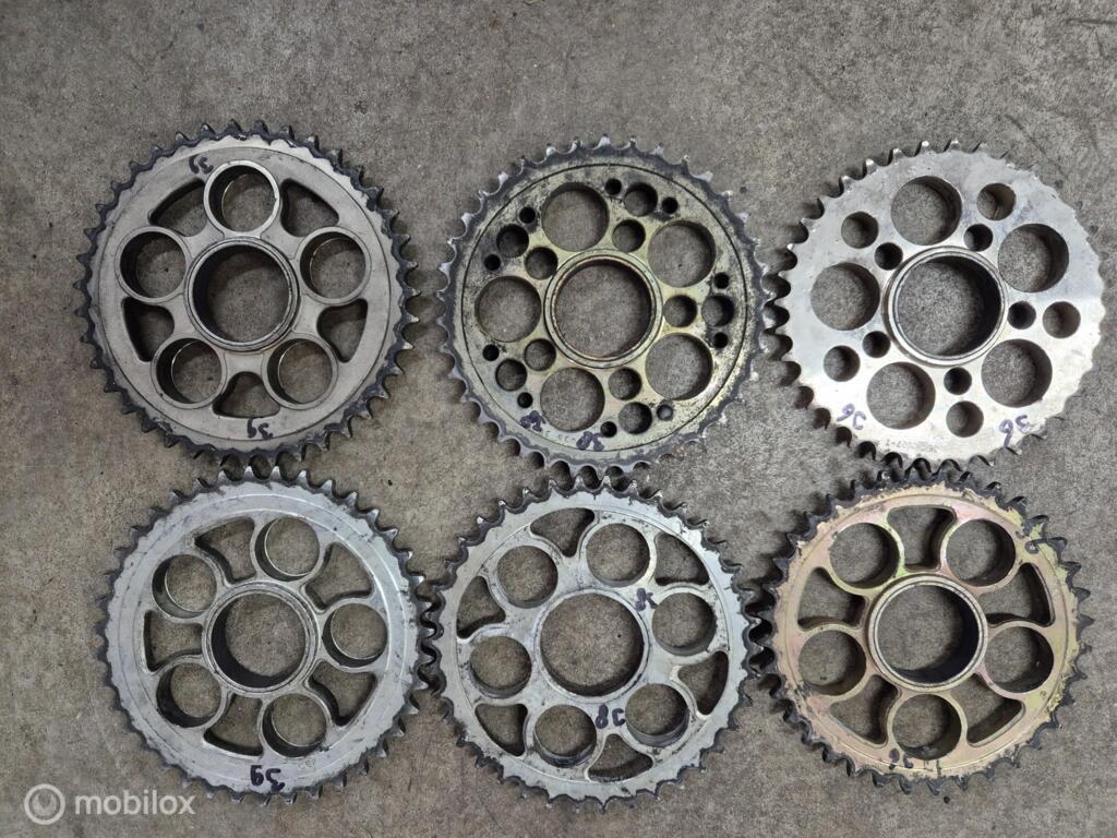 Tandwiel achtertandwiel 748 916 996 998 Multistrada Monster, Motos, Pièces | Ducati, Utilisé, Enlèvement ou Envoi