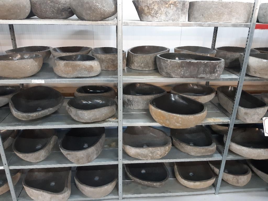 rivierkiezelstenen bassin, zie foto's!, Doe-het-zelf en Bouw, Sanitair, Ophalen, Nieuw, Steen, Wastafel